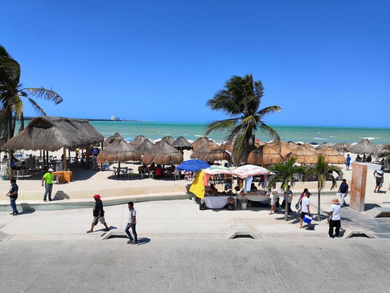 Playa Linda Hotel Progreso  Exteriör bild