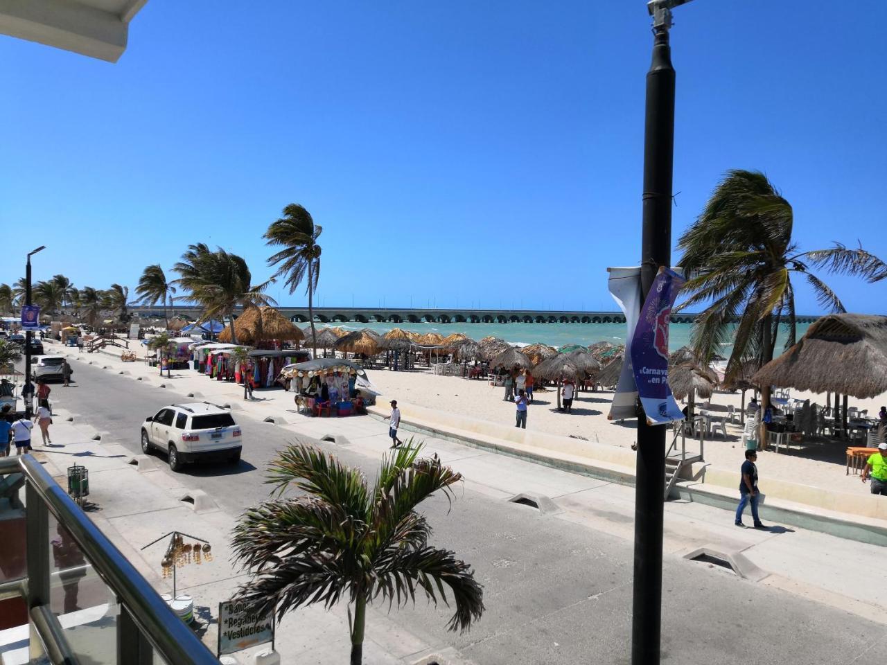 Playa Linda Hotel Progreso  Exteriör bild